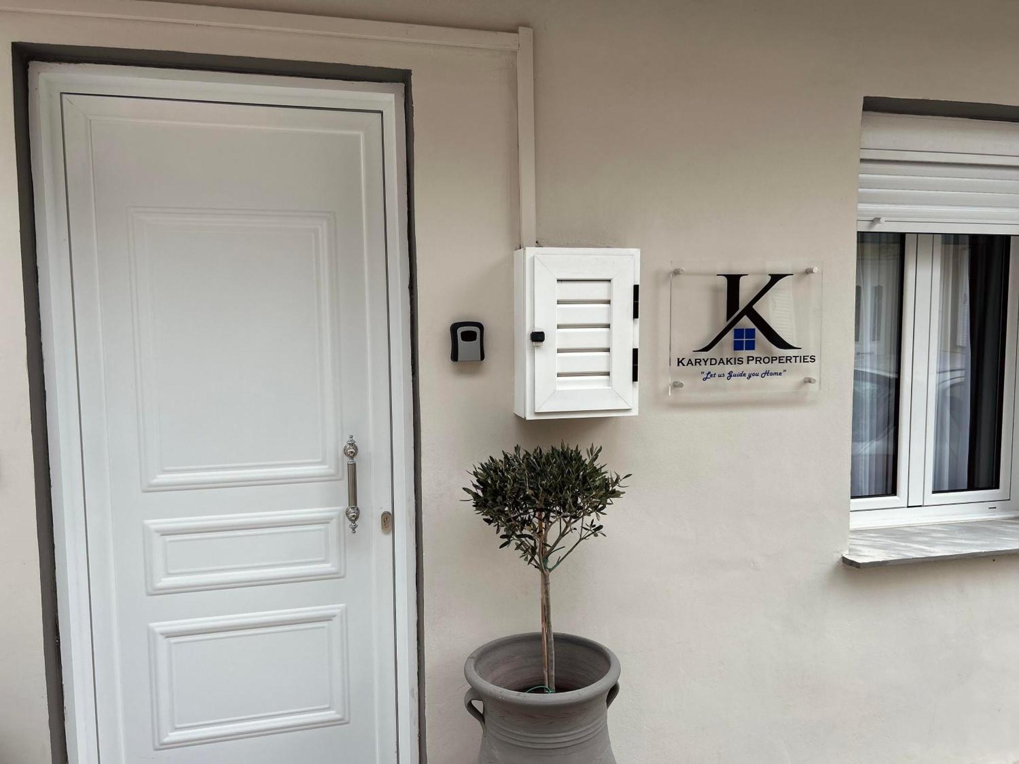 Karydakis Properties 扎金索斯镇 外观 照片